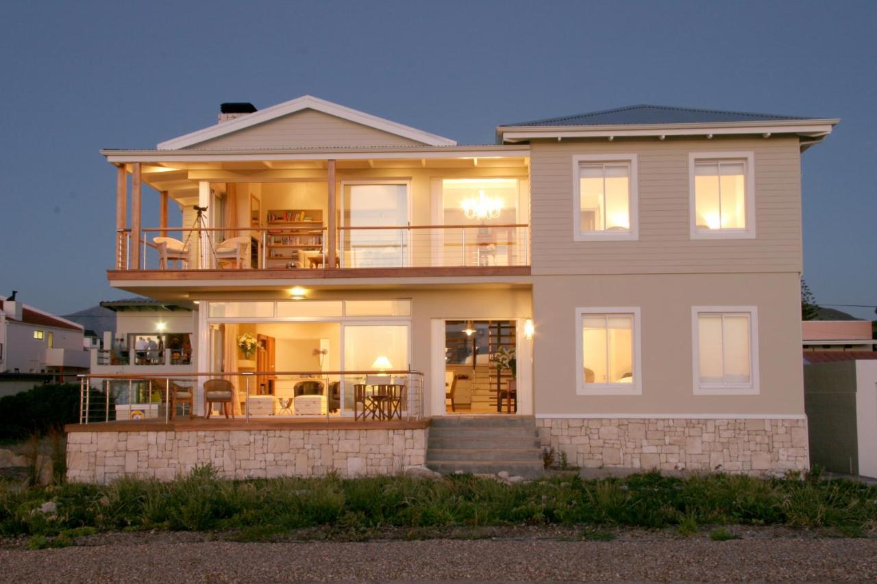 138 Marine Beachfront Guesthouse Херманус Экстерьер фото