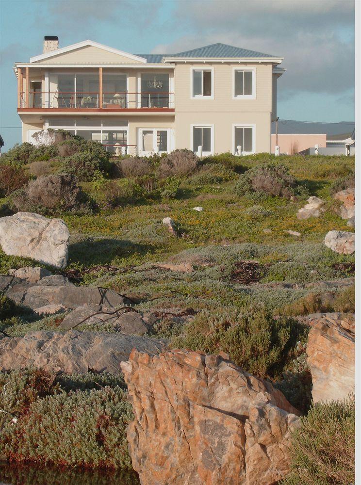 138 Marine Beachfront Guesthouse Херманус Экстерьер фото